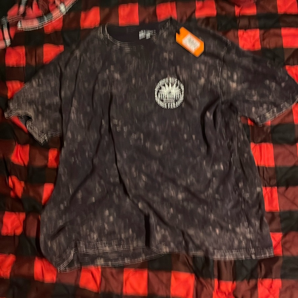 Grey and black t-shirt
